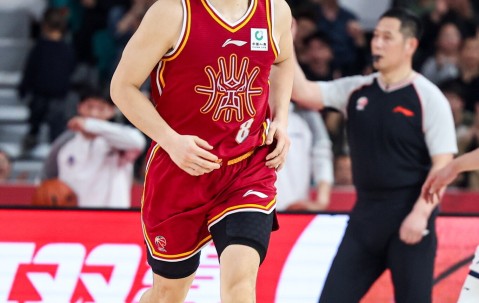 九游娱乐-表现不佳！张宁5投仅1中拿3分4板 三分4中1